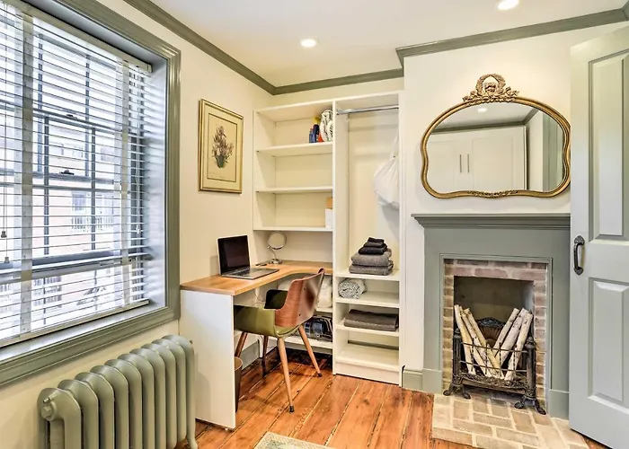 Historic Home W/ Garden: Walk To Center City!
