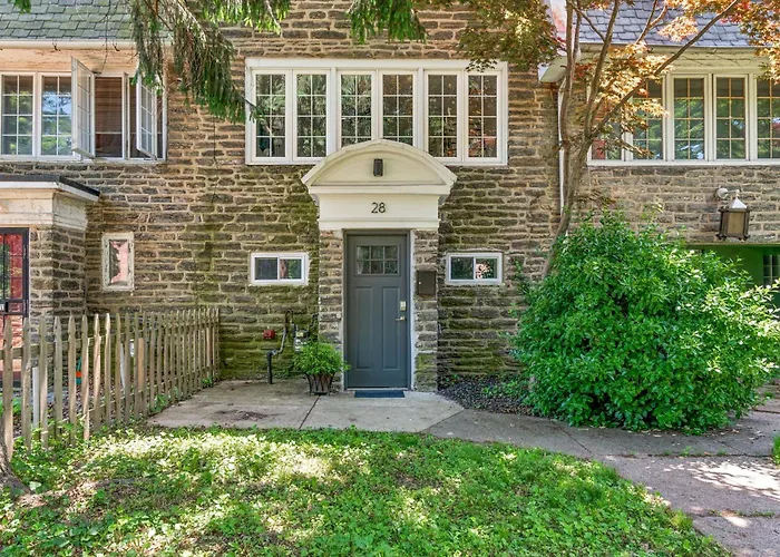 Family Friendly In The Heart Of Mt Airy