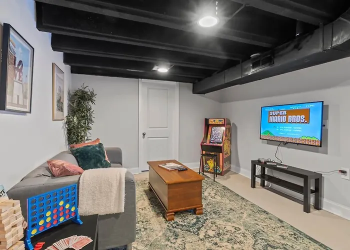 Spacious 3Br Near Art Museum Patio Gameroom